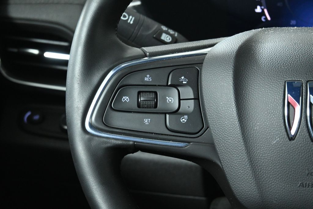 2024 Buick Envista Preferred 18