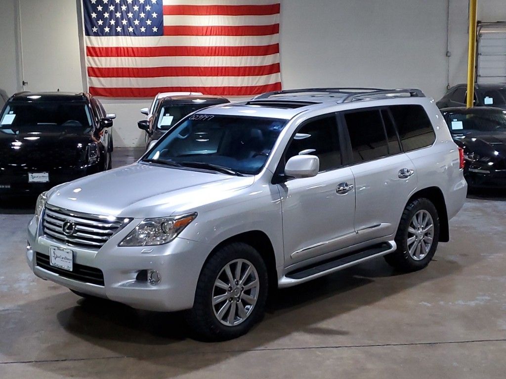 2009 Lexus LX 570 39