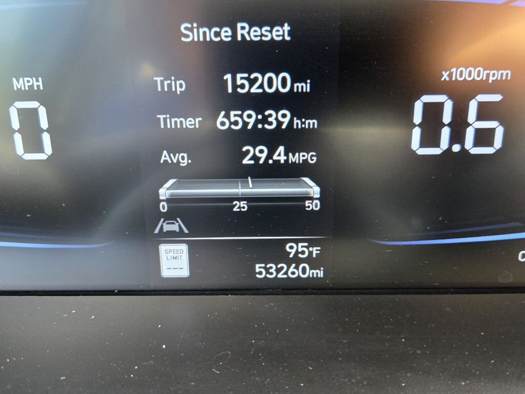 2025 Hyundai Elantra - $17,999