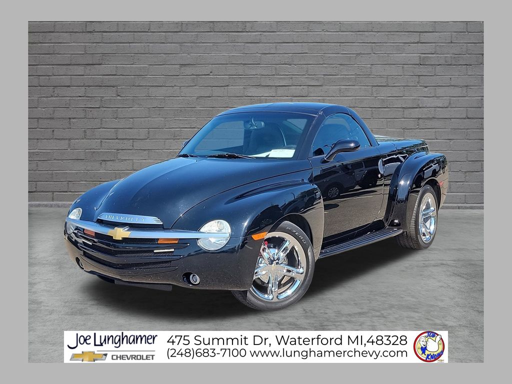  2004 Chevrolet SSR LS RWD   