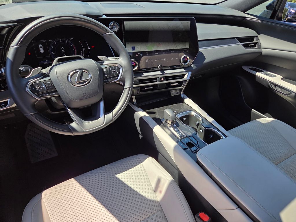 2024 Lexus RX 350 - Photo 8
