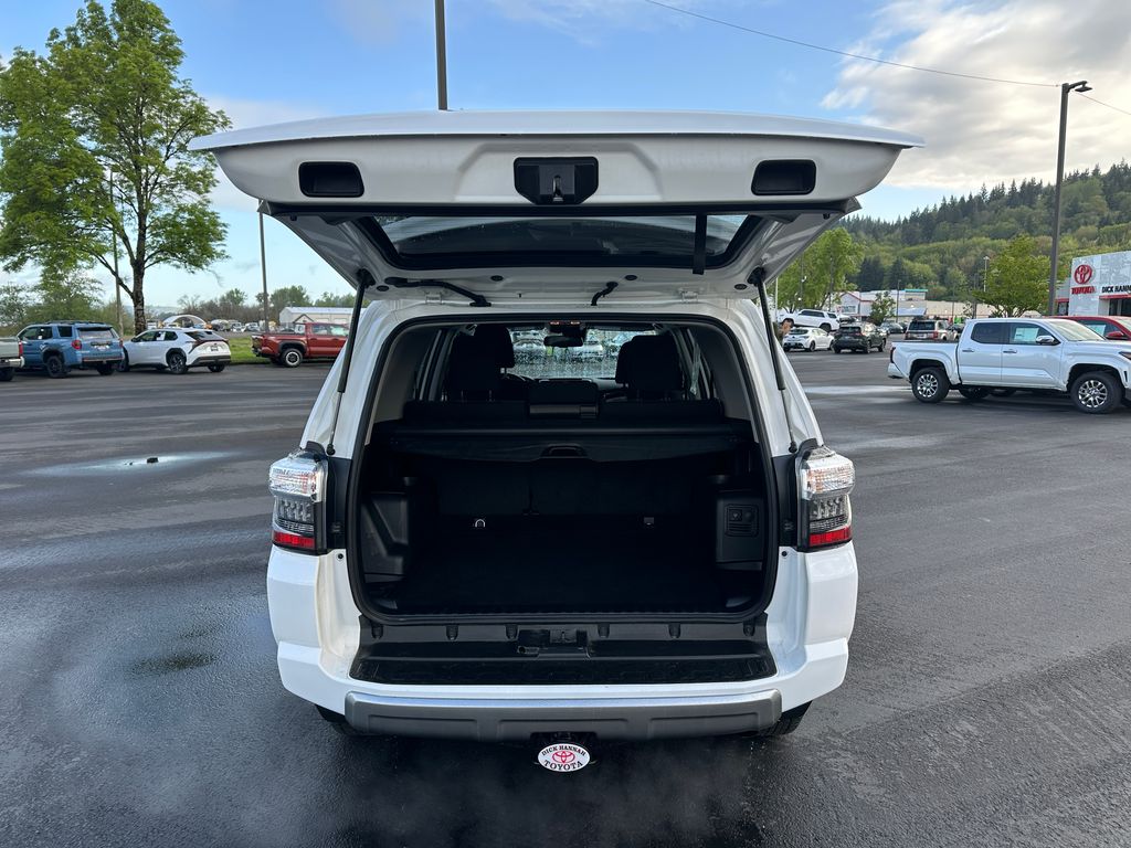 2023 Toyota 4Runner TRD Off-Road