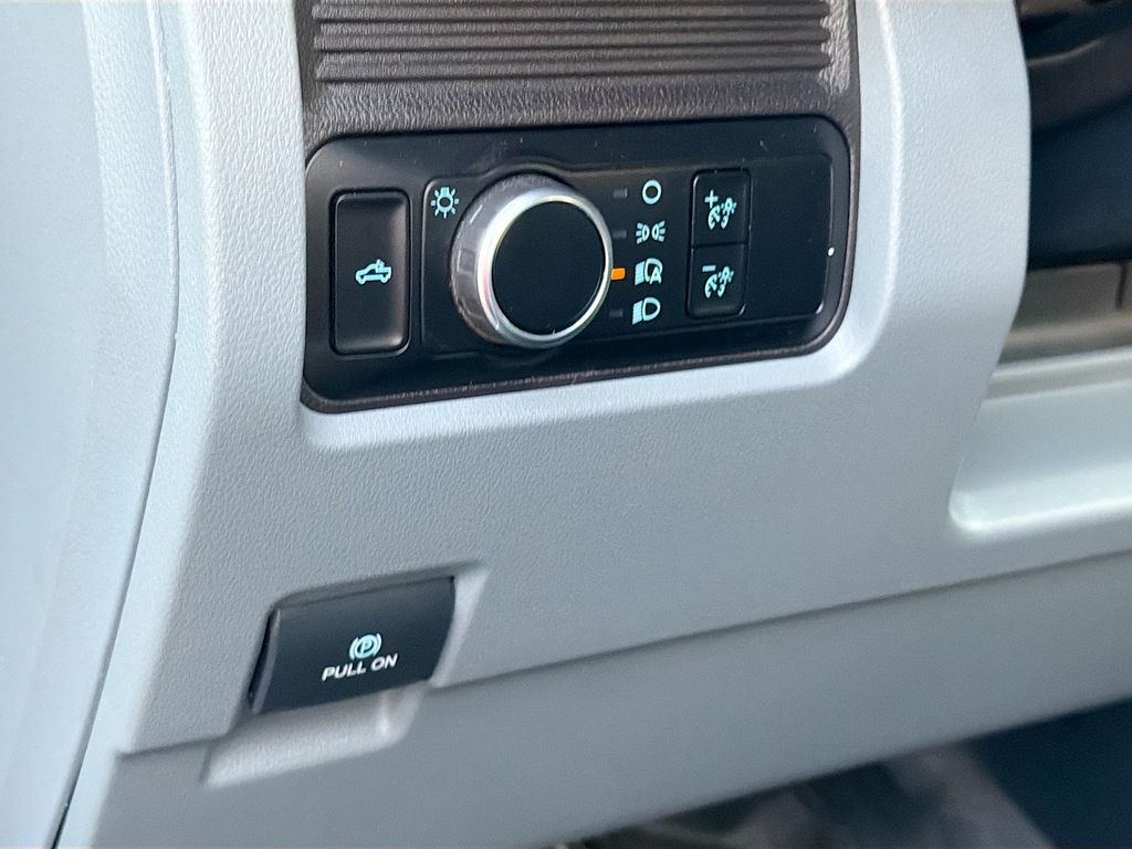 2024 Ford F-350 Super Duty XL - Photo 10