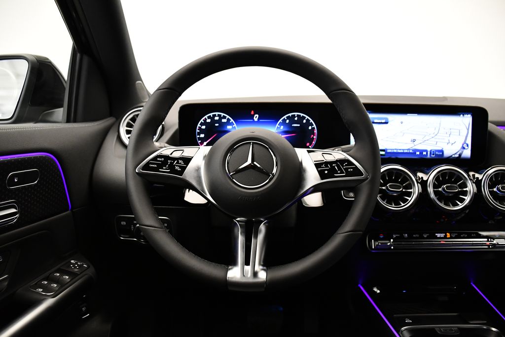 Thumbnail: 2025 Mercedes-Benz GLA - 20