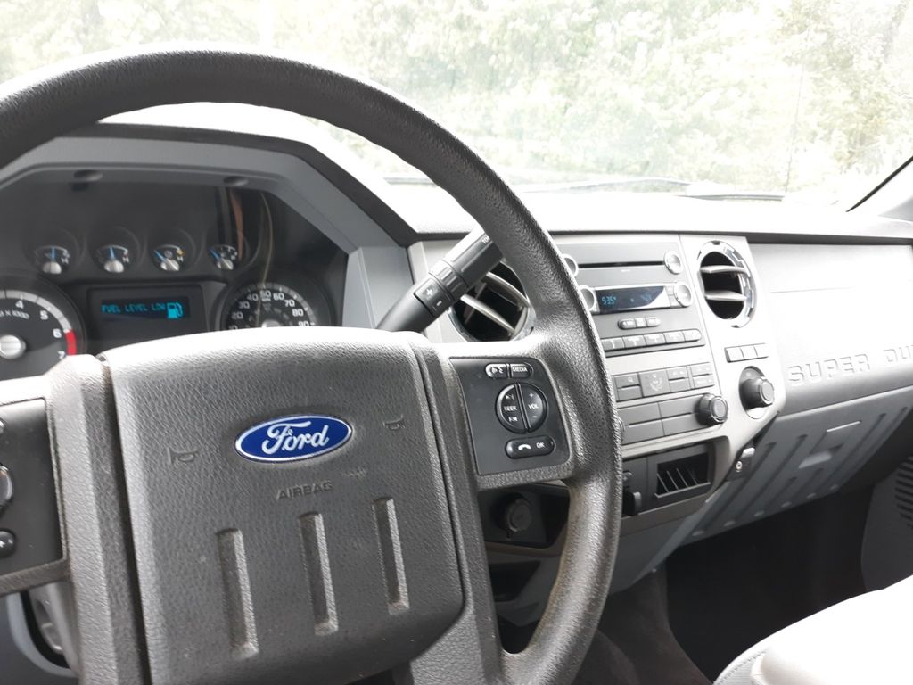 2016 Ford F-250SD XLT 14