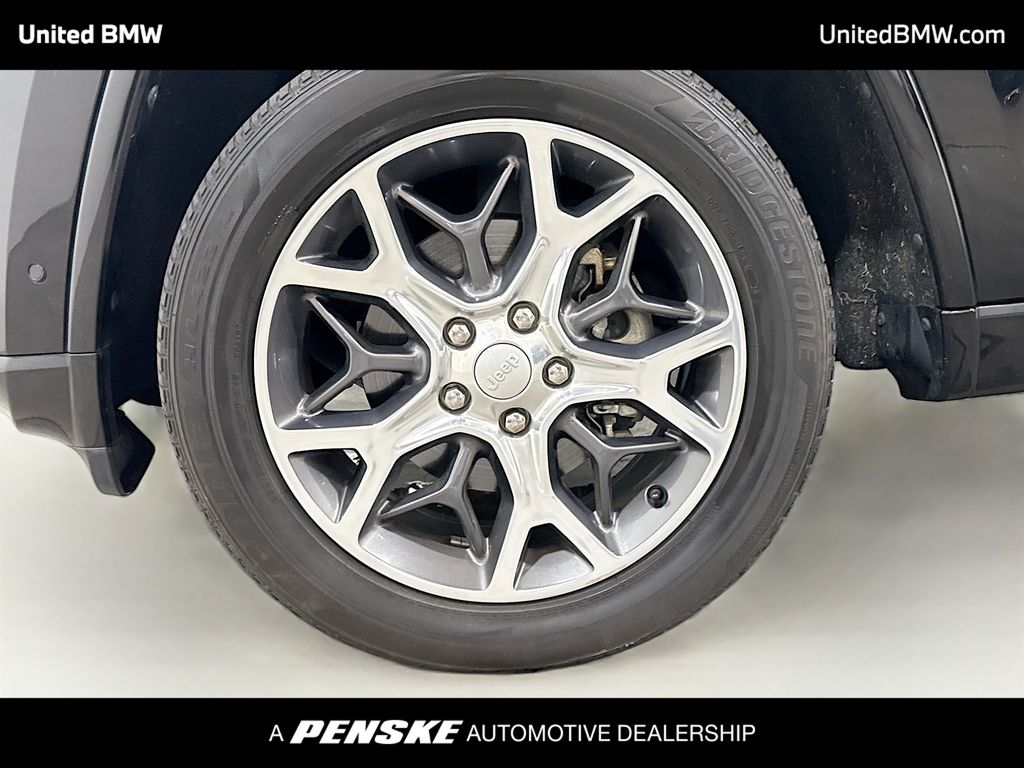 Thumbnail: 2019 Jeep Grand Cherokee - 2