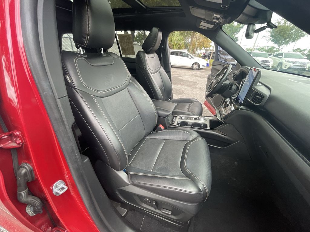 Used 2022 Ford Explorer SUV