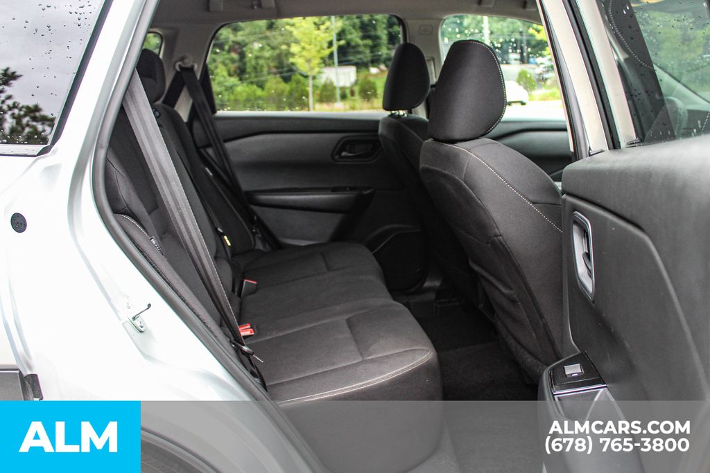 Used 2024 Silver Nissan S image 18