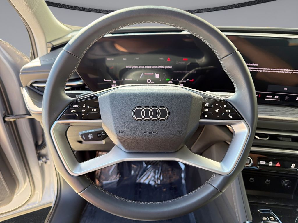 Thumbnail: 2025 Audi Q5 - 21
