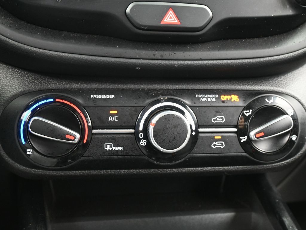 Used 2023 Fusion Black Kia LX image 22