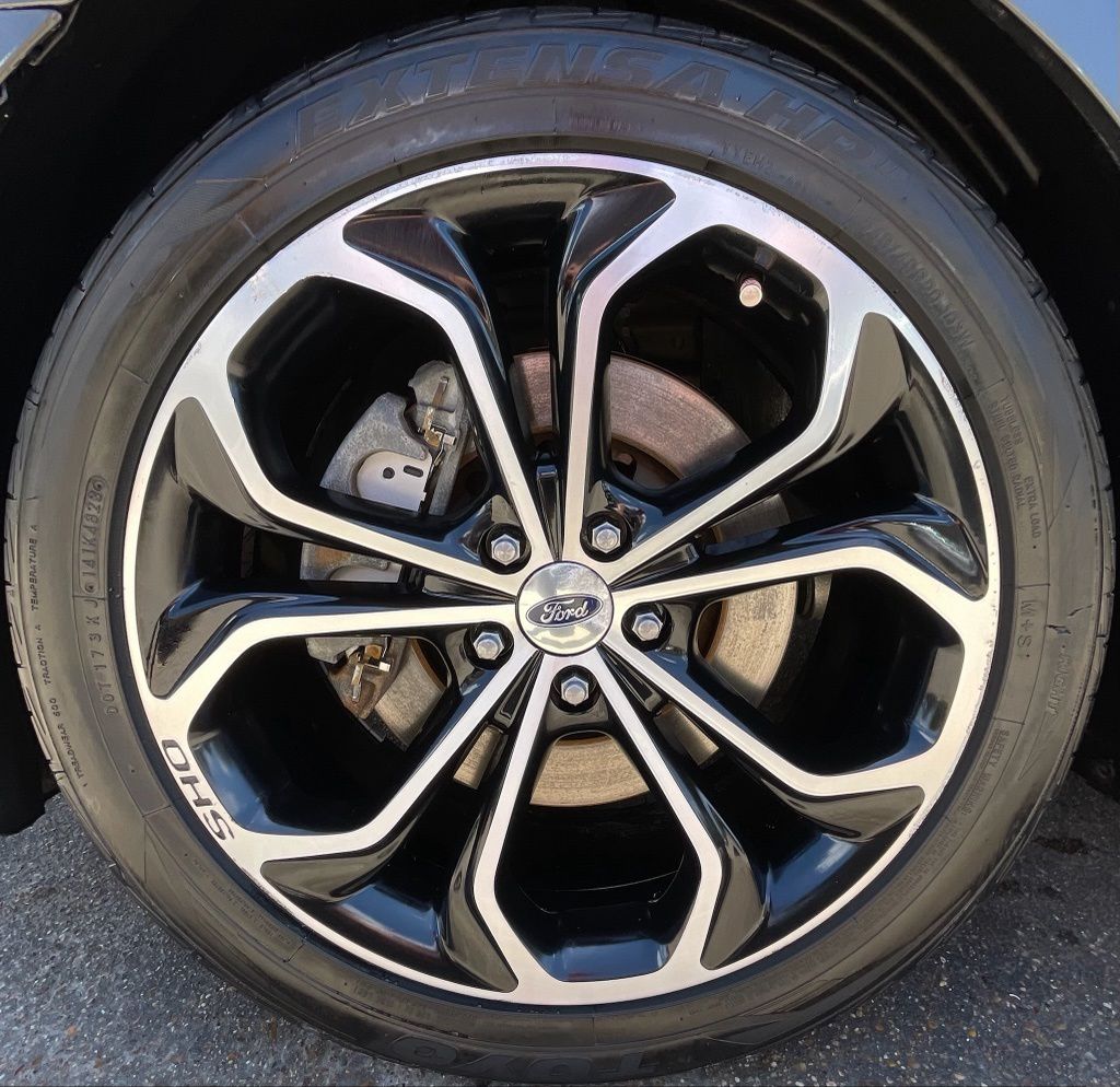 2016 Ford Taurus SHO Gray at Durrett Motor Company