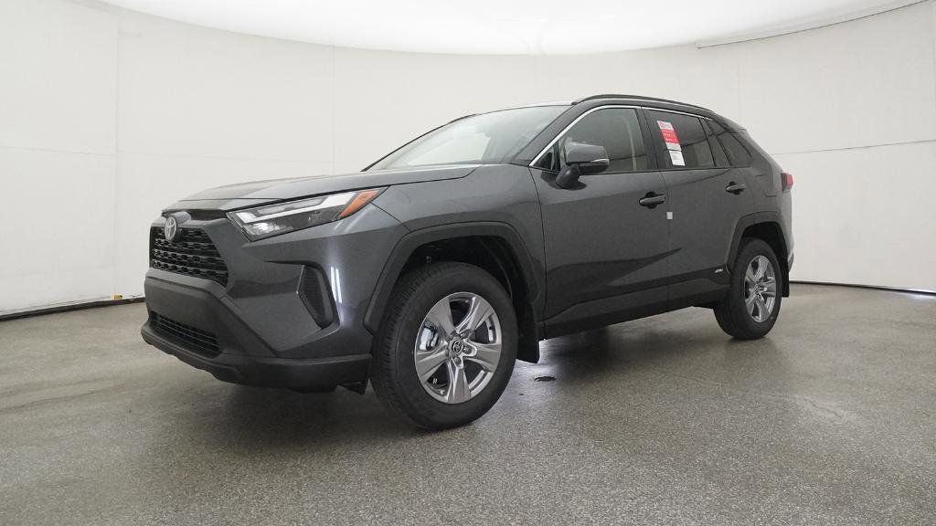 Thumbnail: 2025 Toyota RAV4 - 31