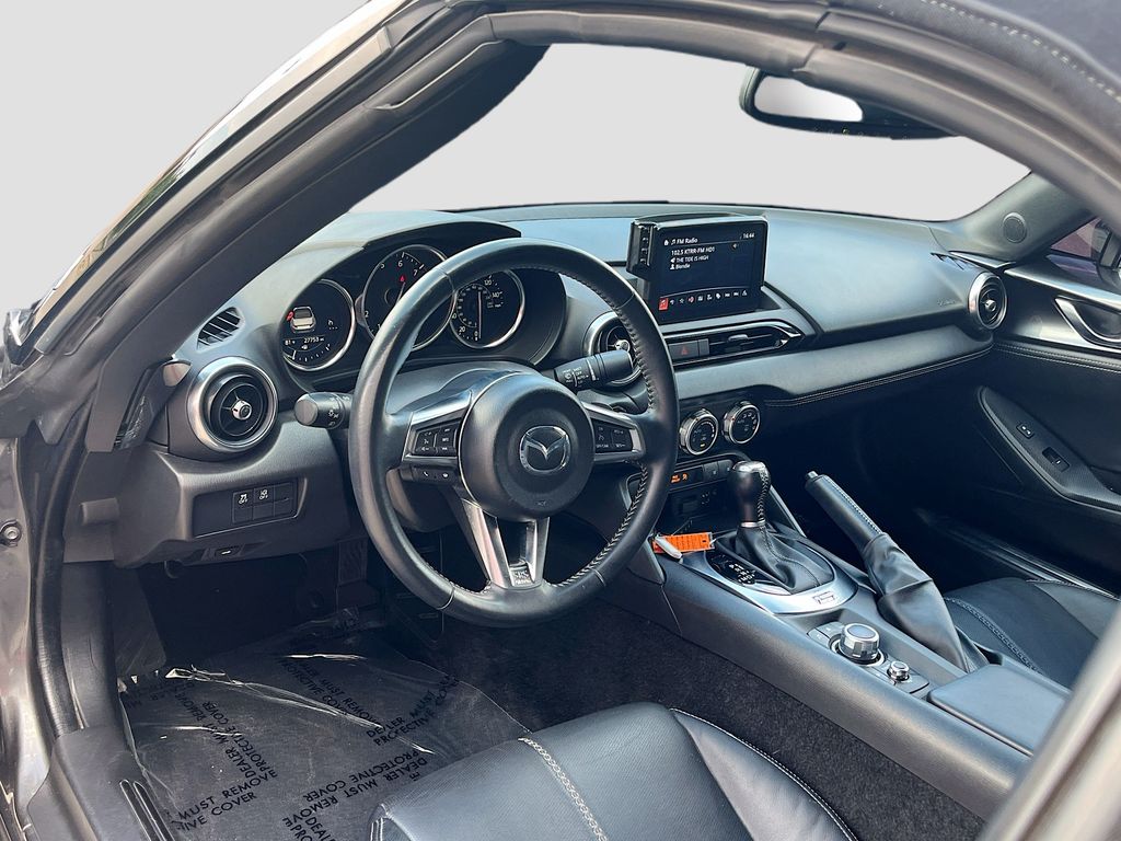 Used 2022 Gray Mazda Grand Touring image 9