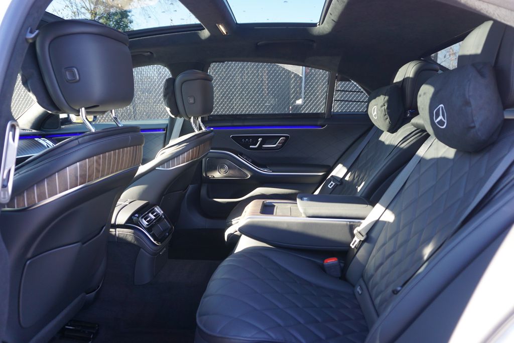 Thumbnail: 2026 Mercedes-Benz S-Class - 13