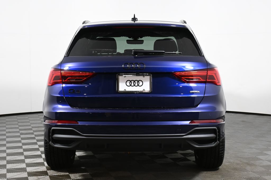 Thumbnail: 2025 Audi Q3 - 6