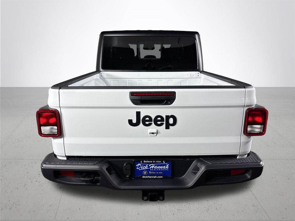 2026 Jeep Gladiator Sport S