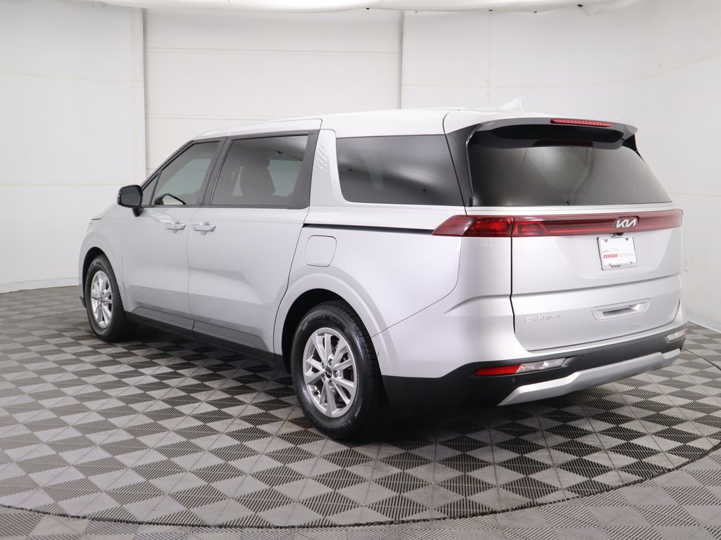 Thumbnail: 2023 Kia Carnival - 7