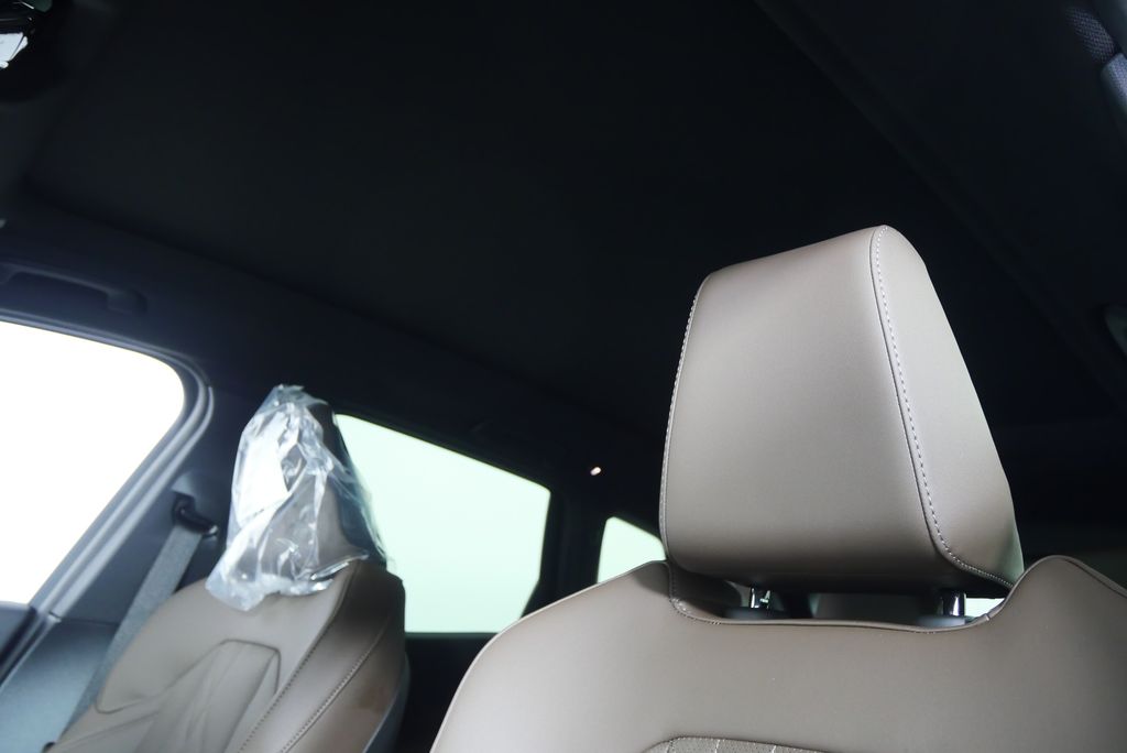 Thumbnail: 2026 BMW X3 - 10