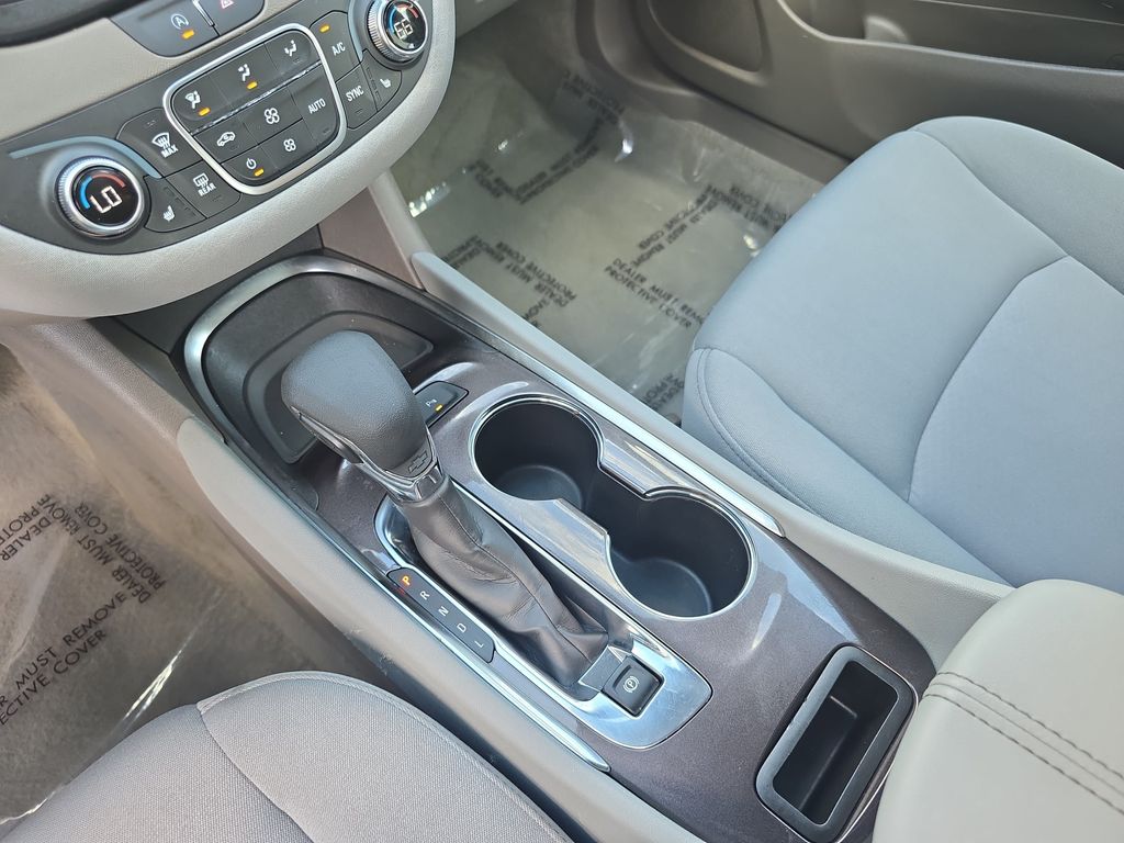 Used 2025 Chevrolet Malibu Sedan