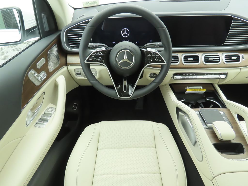 2025 Mercedes-Benz GLE 450 10