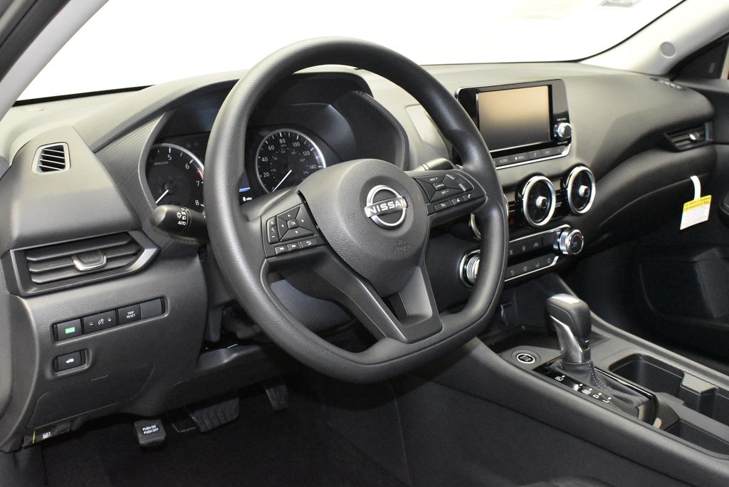 Thumbnail: 2025 Nissan Sentra - 14