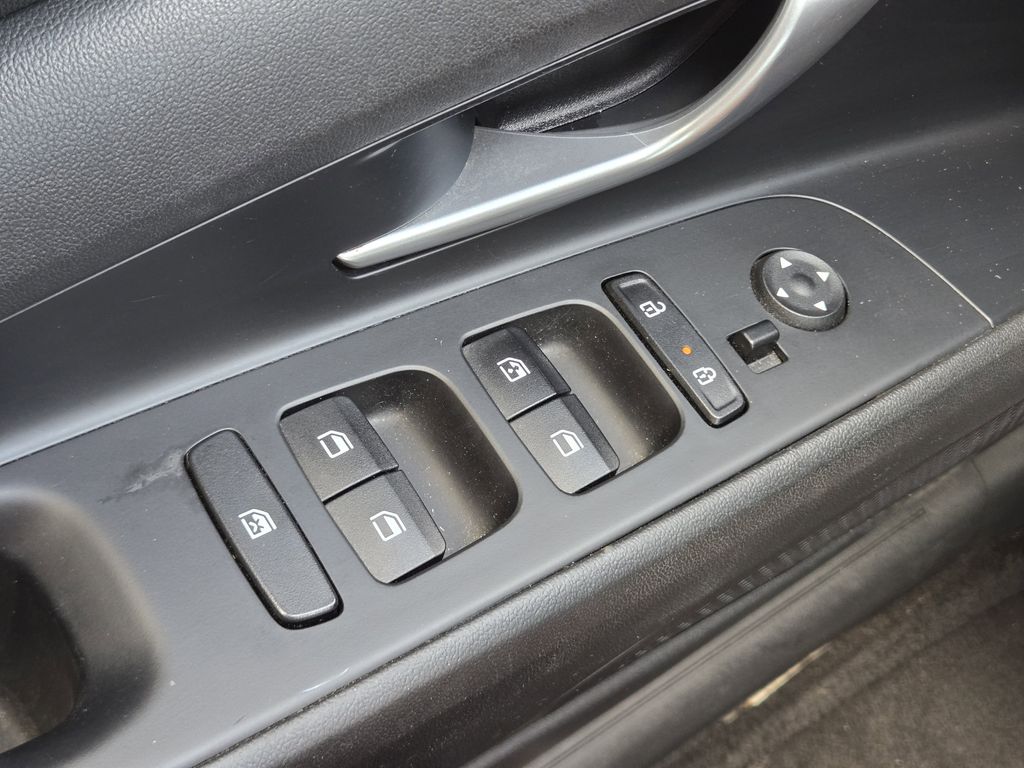 2022 Hyundai Elantra SEL Silver at DeMontrond Gulf Freeway