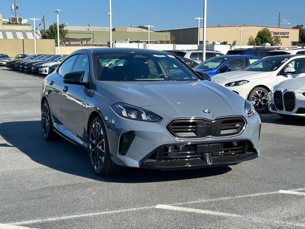 Thumbnail: 2026 BMW 2 Series - 7