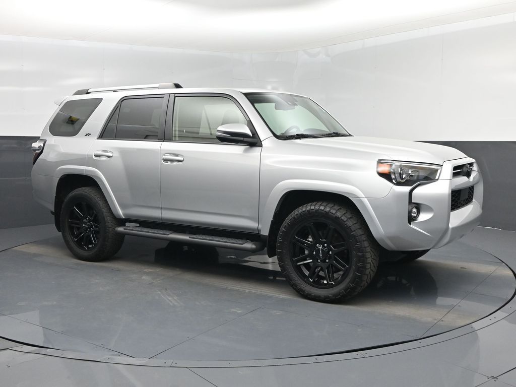 Classic Silver Metallic 2022 Toyota 4Runner SR5 Premium 4WD SUV / Crossover Four-Wheel Drive 5-Speed Automatic