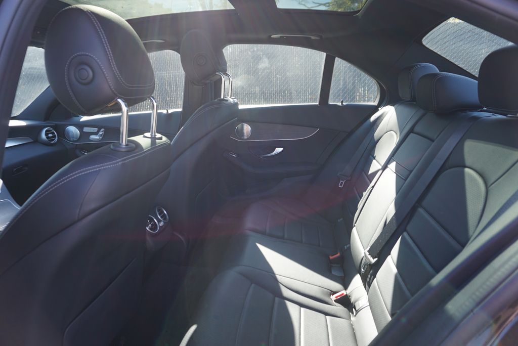 Thumbnail: 2021 Mercedes-Benz C-Class - 12