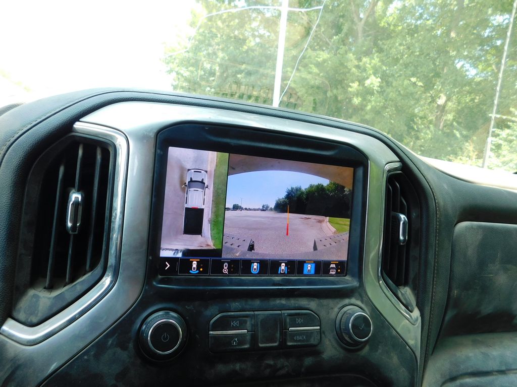 Thumbnail: 2020 Chevrolet Silverado 3500 - 10