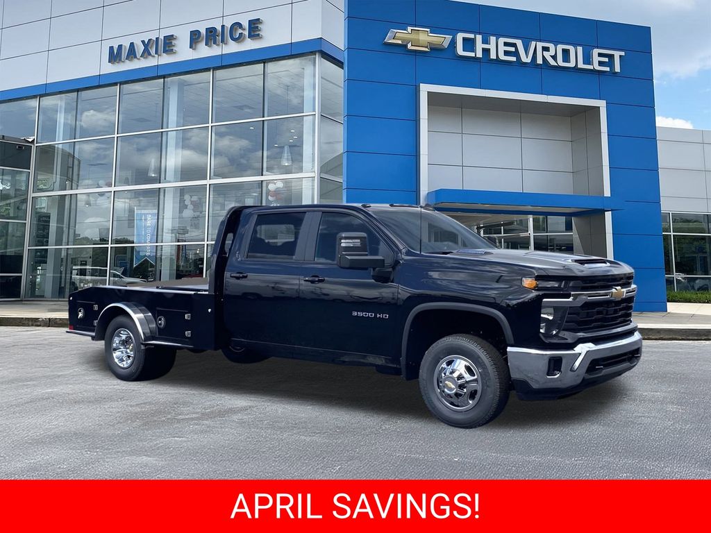 Black 2025 Chevrolet Silverado 3500HD LT Crew Cab LB 4WD Pickup Truck Four-Wheel Drive Automatic
