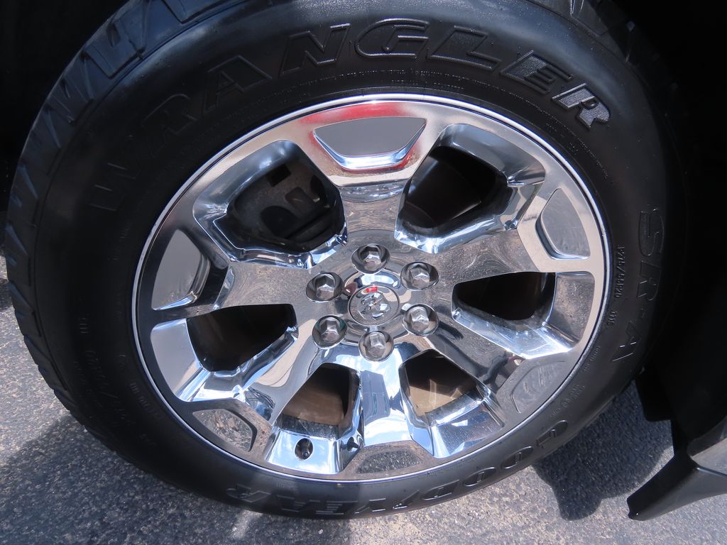 Thumbnail: 2019 RAM 1500 - 17