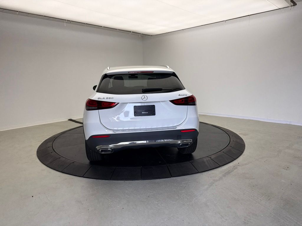 Thumbnail: 2023 Mercedes-Benz GLA - 4