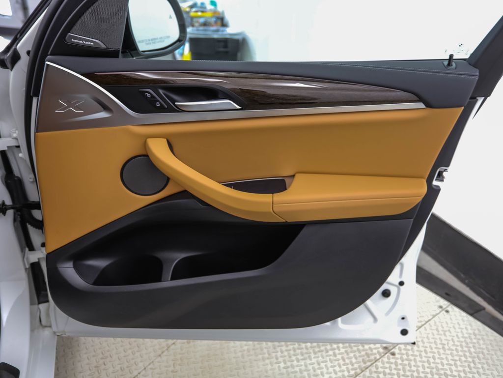 Thumbnail: 2024 BMW X3 - 29
