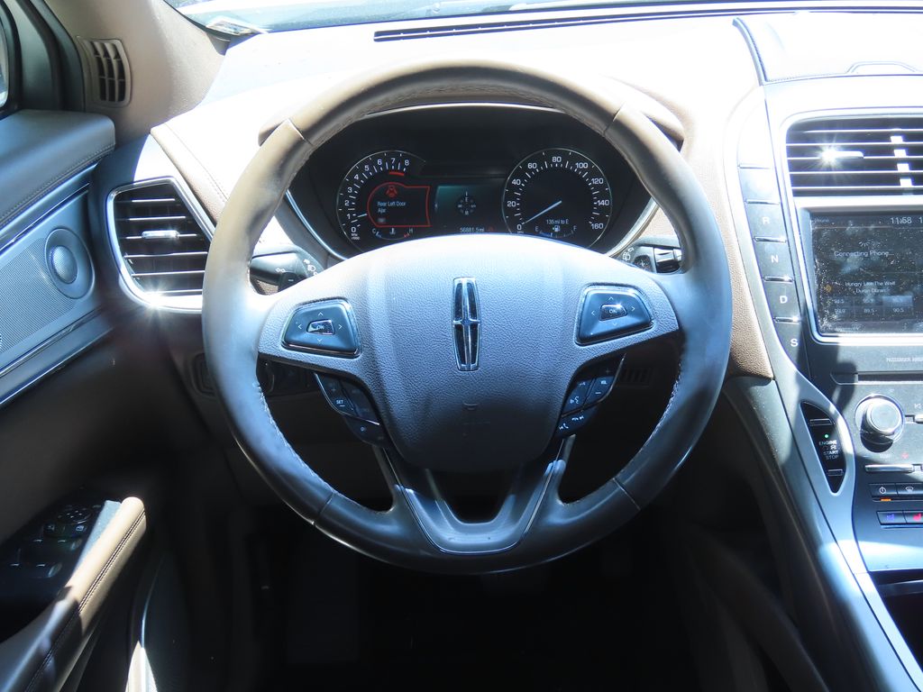 Thumbnail: 2016 Lincoln MKX - 6