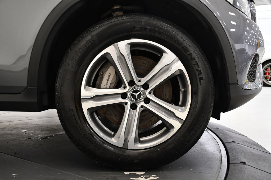 Thumbnail: 2019 Mercedes-Benz GLC - 20