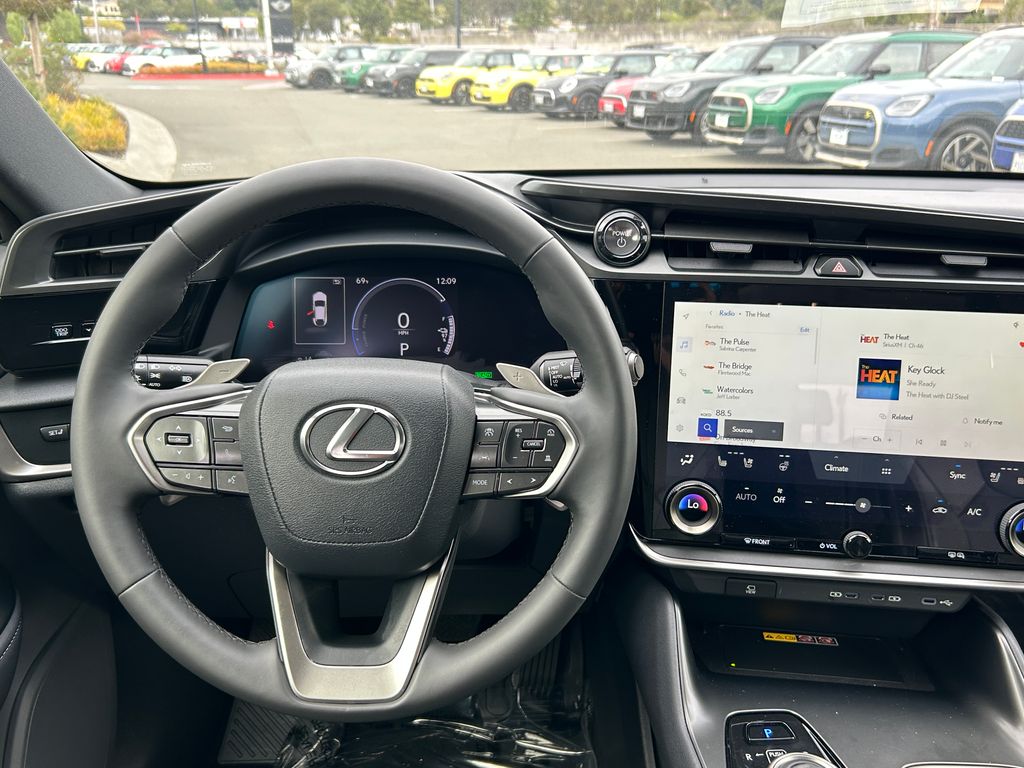 Thumbnail: 2025 Lexus RZ - 17