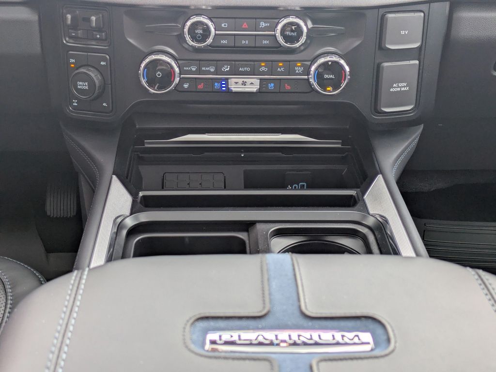 2026 Ford F-250 Super Duty Platinum