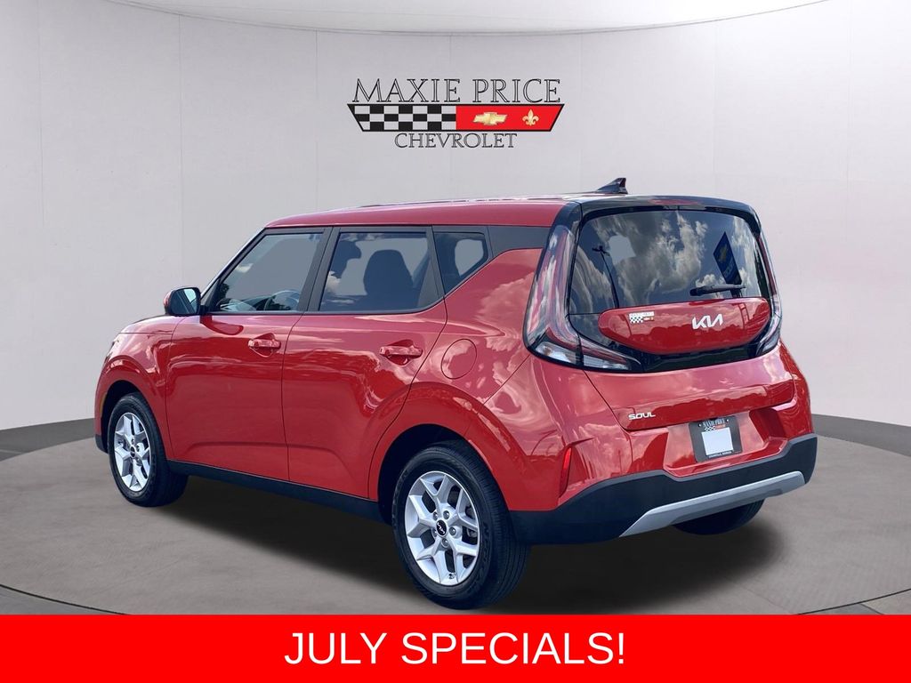 2025 Kia Soul LX - Photo 6
