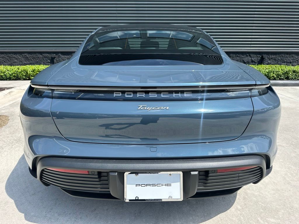 Thumbnail: 2026 Porsche Taycan - 11