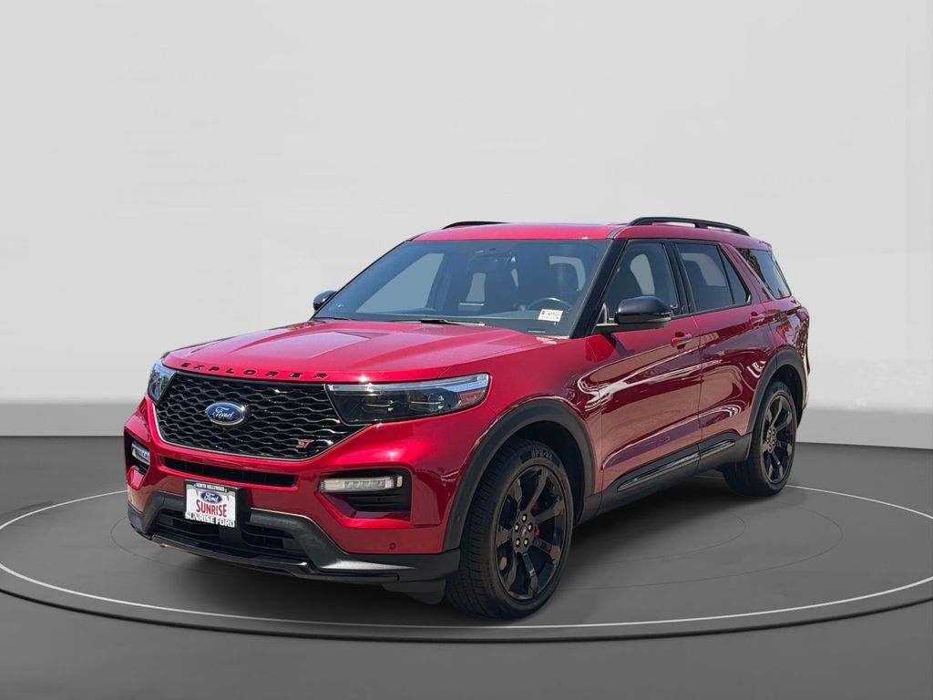 Rapid Red Metallic Tinted Clearcoat 2022 Ford Explorer SUV / Crossover All-Wheel Drive Automatic