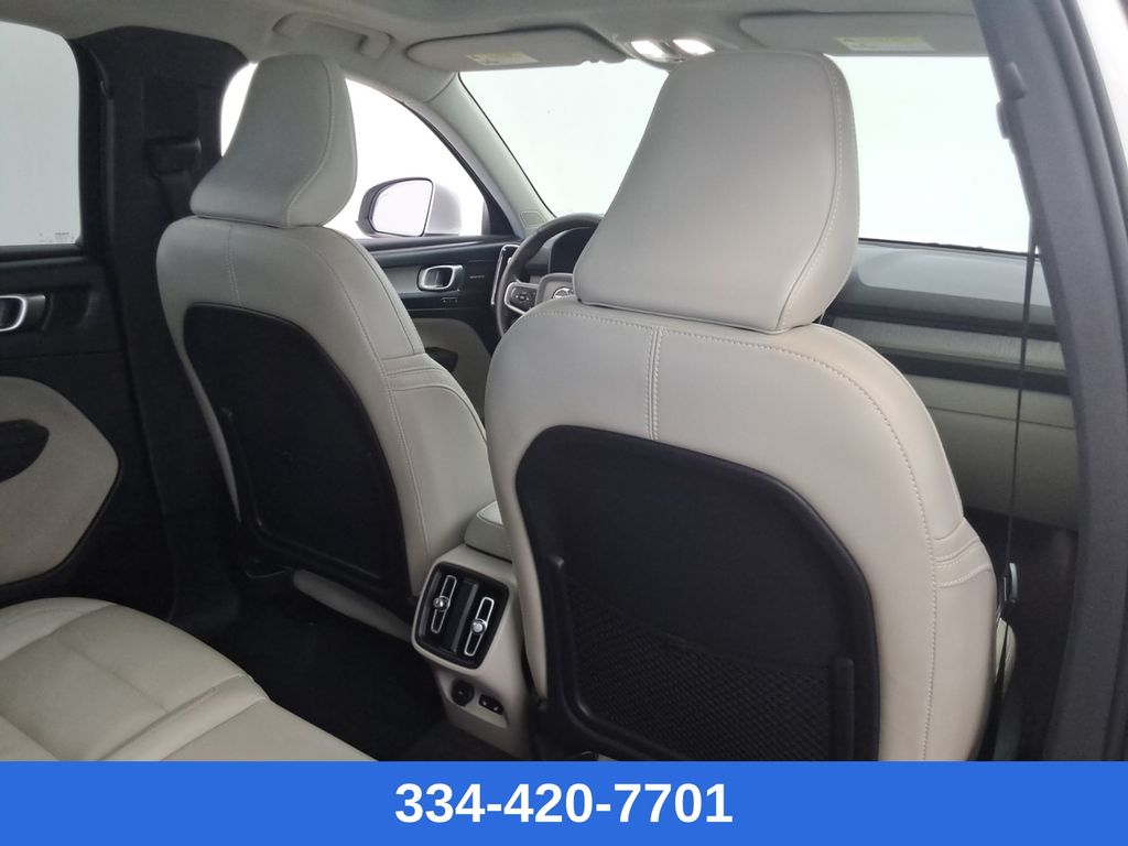 used 2023 Volvo XC40 car, priced at $29,397