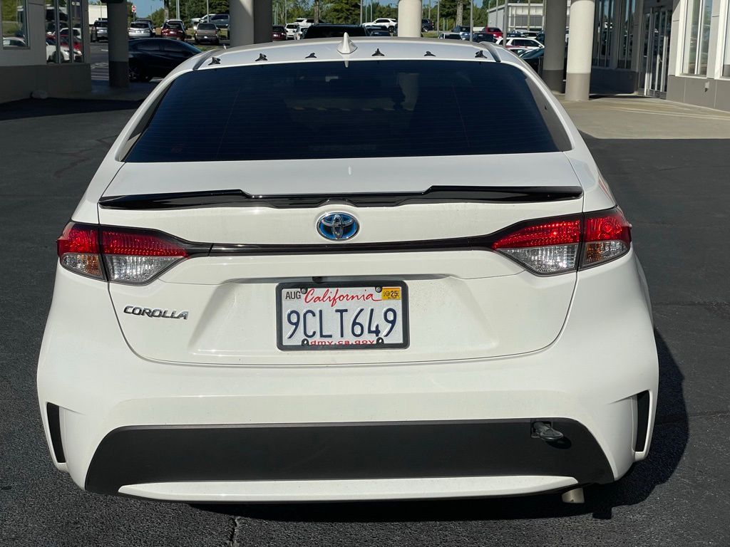 Thumbnail: 2022 Toyota Corolla - 4