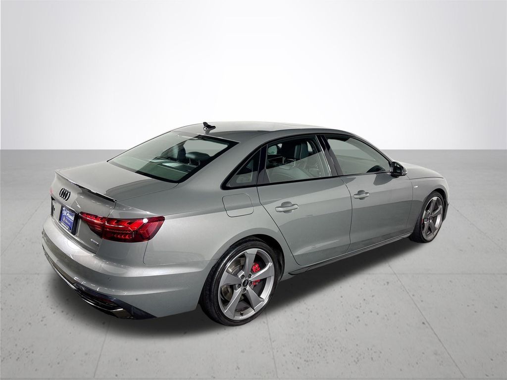 2023 Audi A4 45 S line Premium Plus