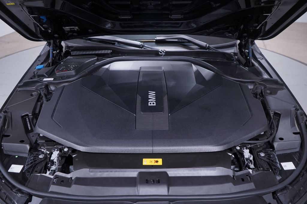 2024 BMW i5 eDrive40 24