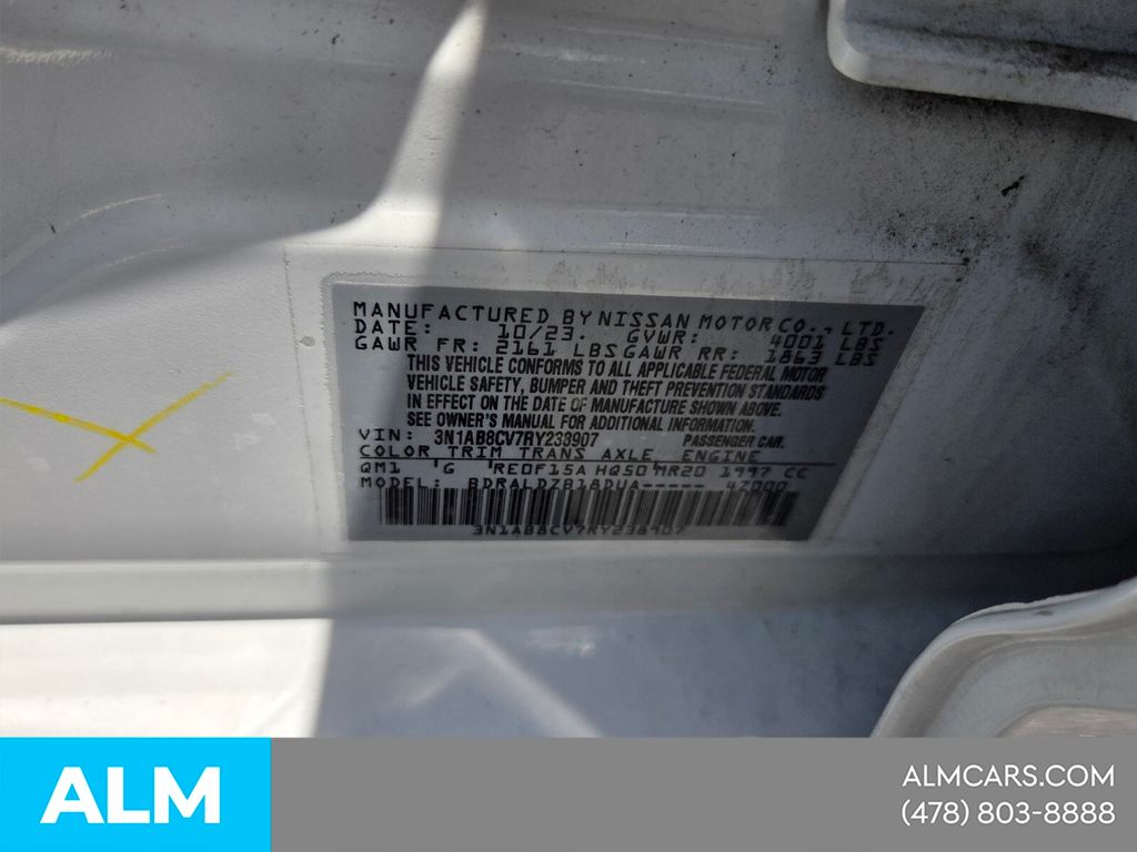 Used 2024 White Nissan SV image 23