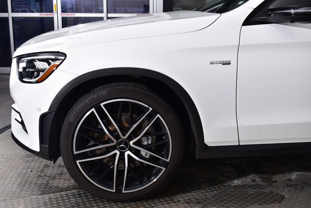 2023 Mercedes-Benz GLC 43 AMG 9