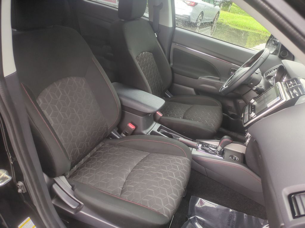 2024 Mitsubishi Outlander Sport S