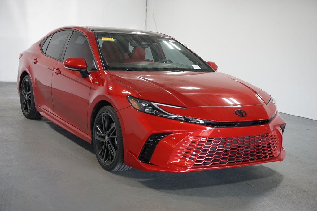 Thumbnail: 2025 Toyota Camry - 3