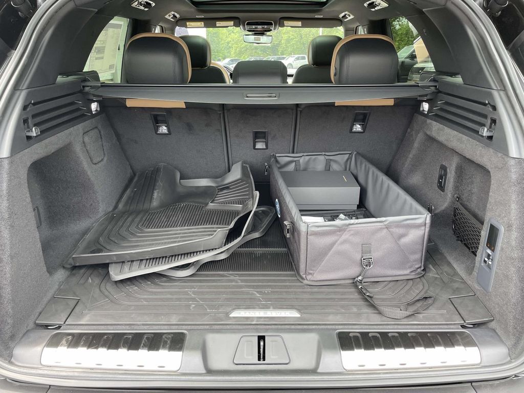 New 2026 Gray Land Rover Dynamic SE image 17